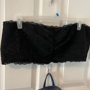 Torrid size 4 strapless lace bandeau